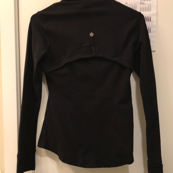 Lululemon Define Jacket - Picture 4 of 6